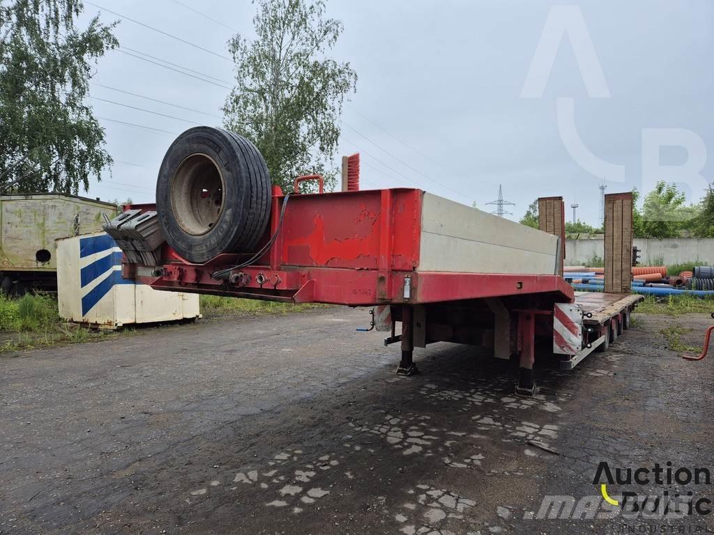 HRD STL M4N Plachtové návěsy