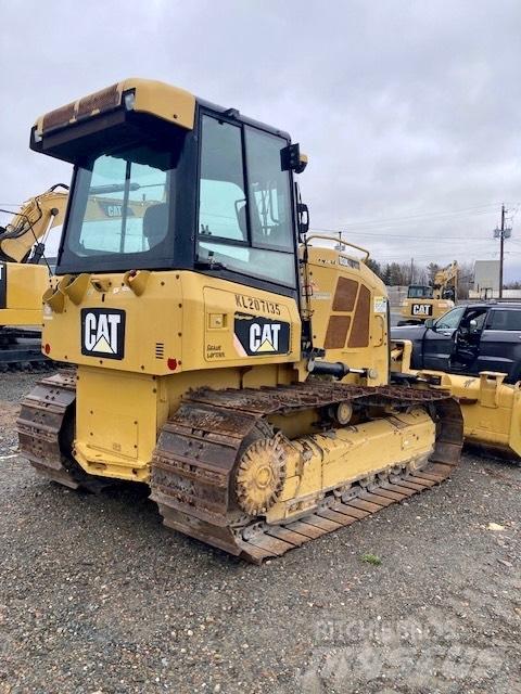 CAT D 3 K 2 LGP Pásové dozery