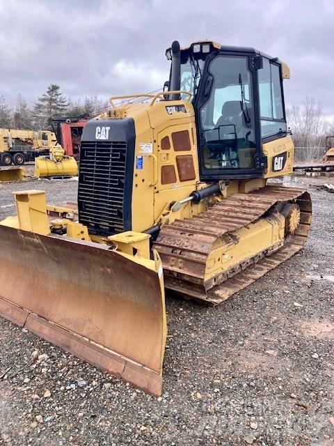 CAT D 3 K 2 LGP Pásové dozery