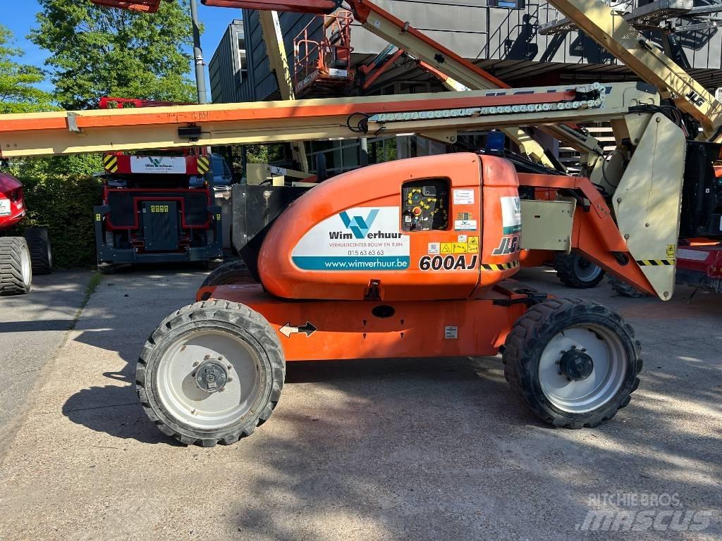JLG 600 AJ Kloubové plošiny