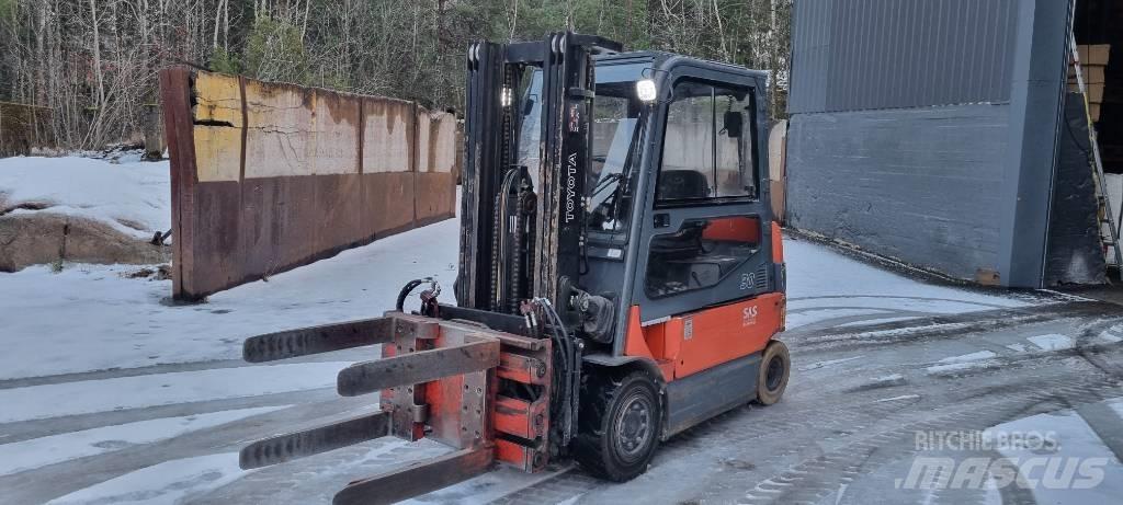 Toyota 7 FBMF 30 Akumulátorové vozíky