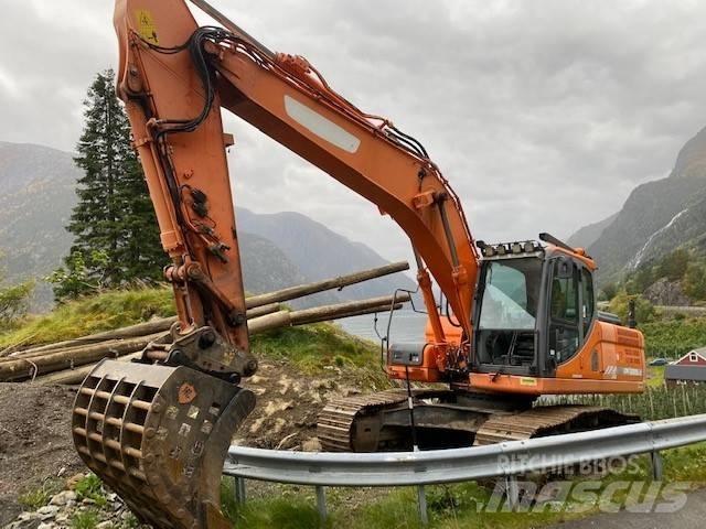 Doosan DX 225 LC-3 Pásová rýpadla