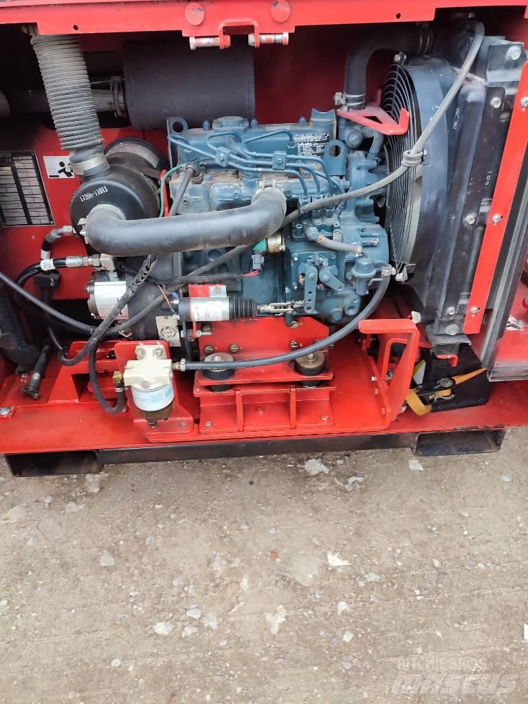 Manitou 120SC-2 Nůžková zvedací plošina