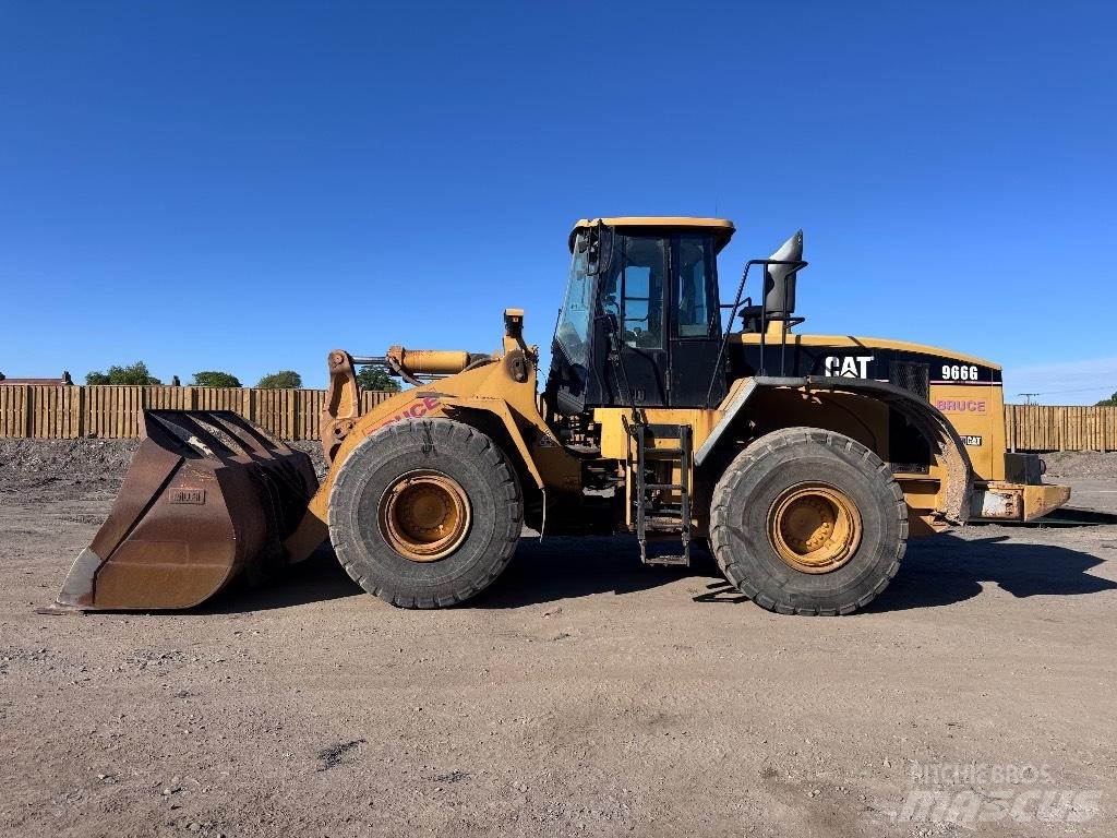 CAT 966 G Kolové nakladače