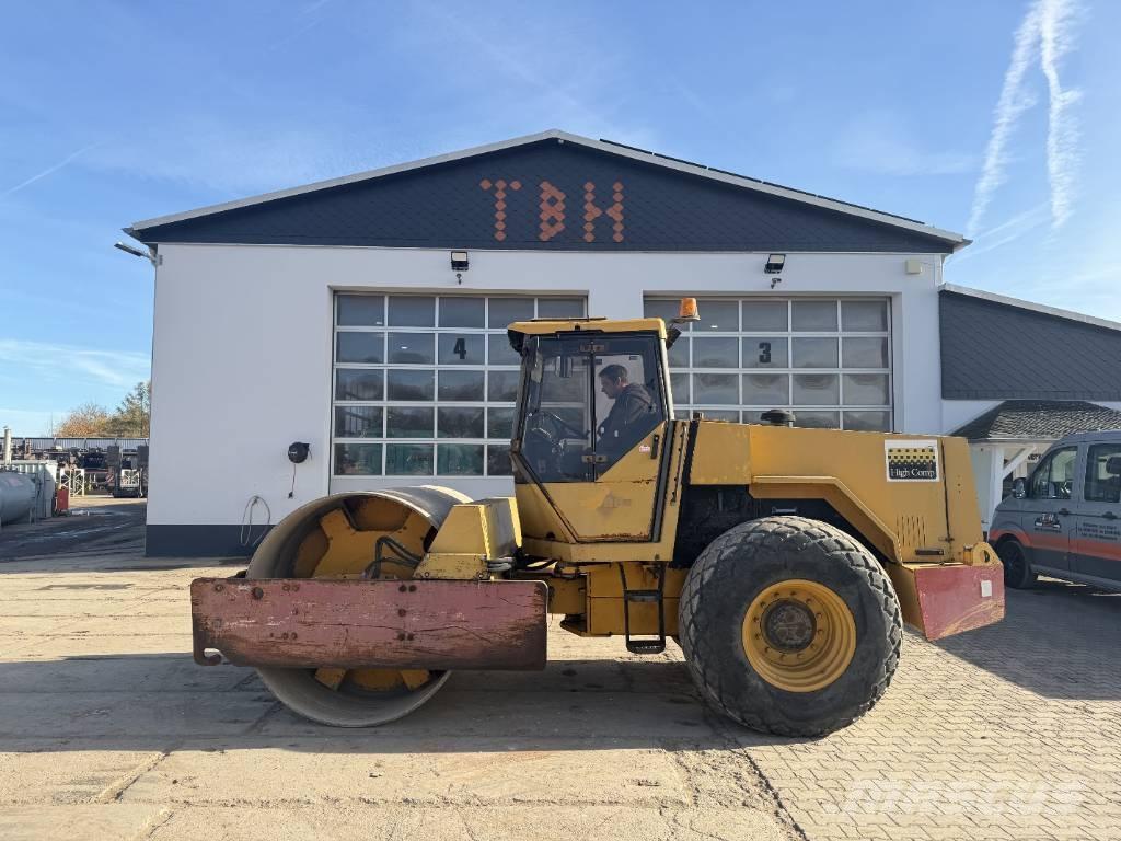 Dynapac CA 251 D Tahačové válce