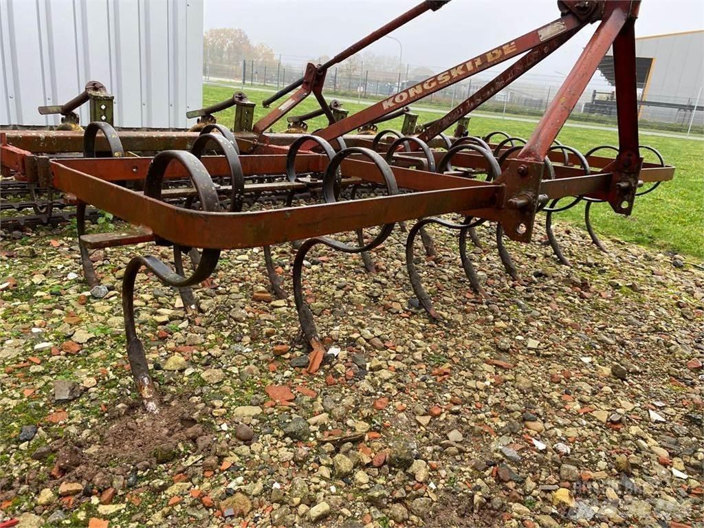 Kongskilde 3 m Kultivátory