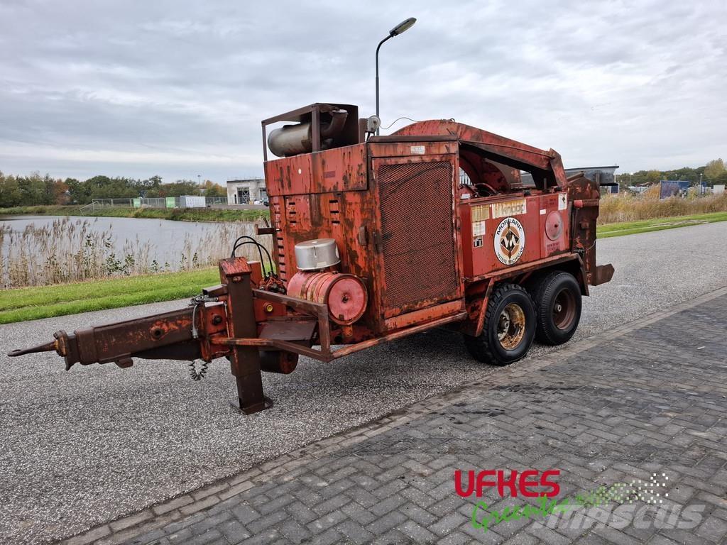 Morbark EZ 2500 Štěpkovače