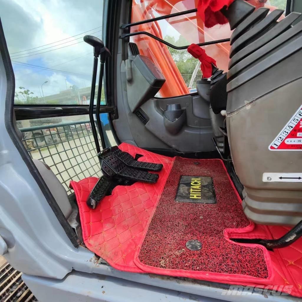 Hitachi ZAXIS 200-3G Pásová rýpadla