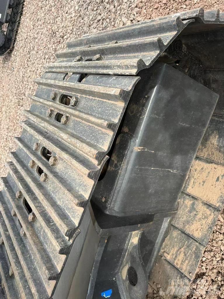 Volvo EC 240 Pásová rýpadla