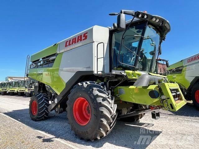 CLAAS LEXION 5400 Sklízecí mlátičky