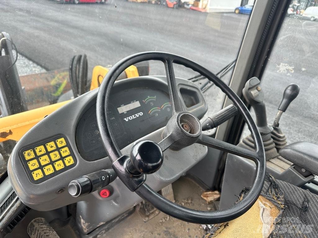 Volvo L45B 4X4 /245 Mininakladače