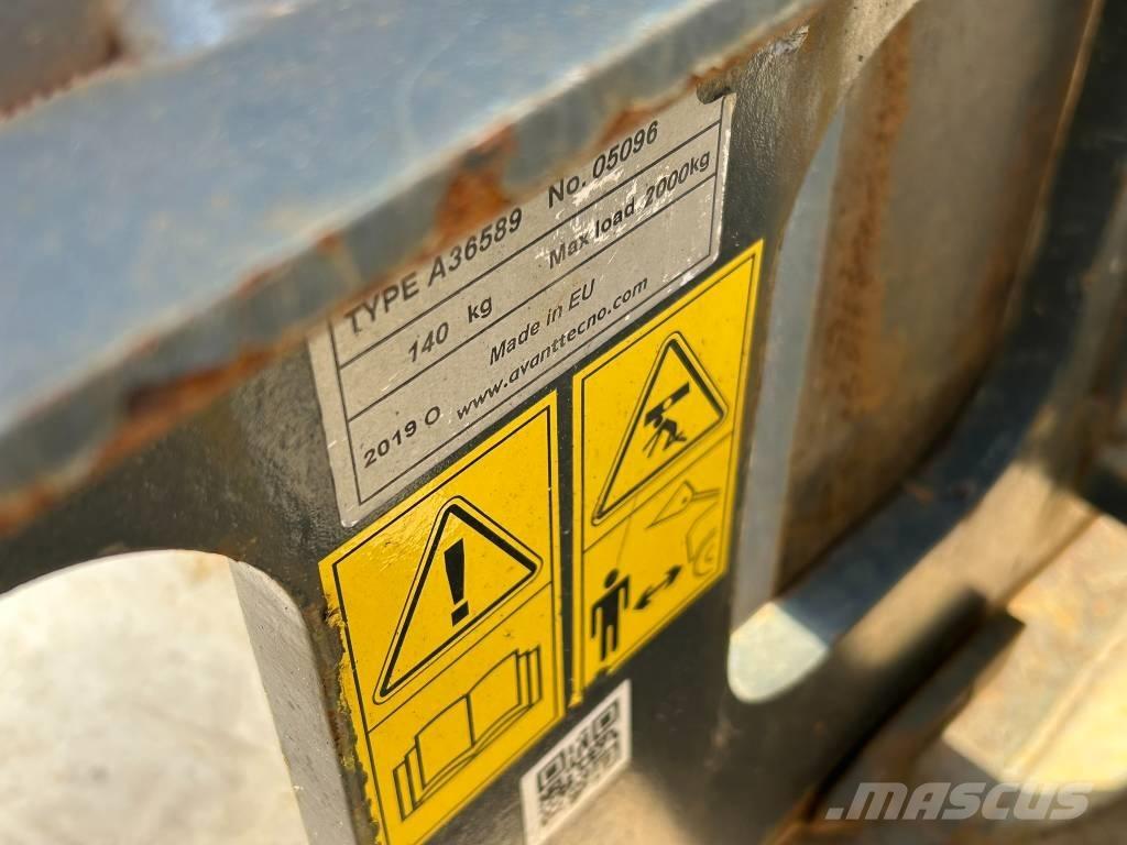 Avant 760 I Užitkové stroje