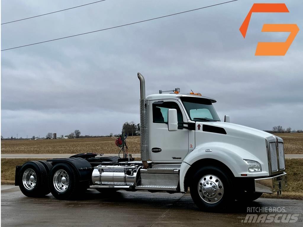 Kenworth T 880 Tahače