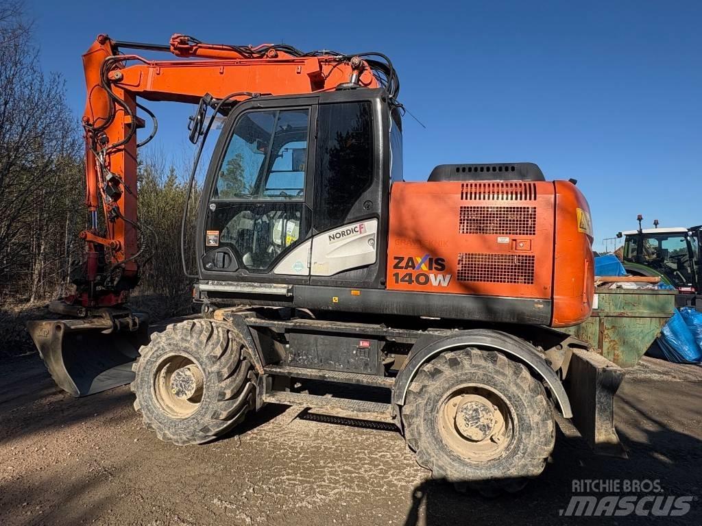Hitachi ZX 140 W-5B Kolová rýpadla