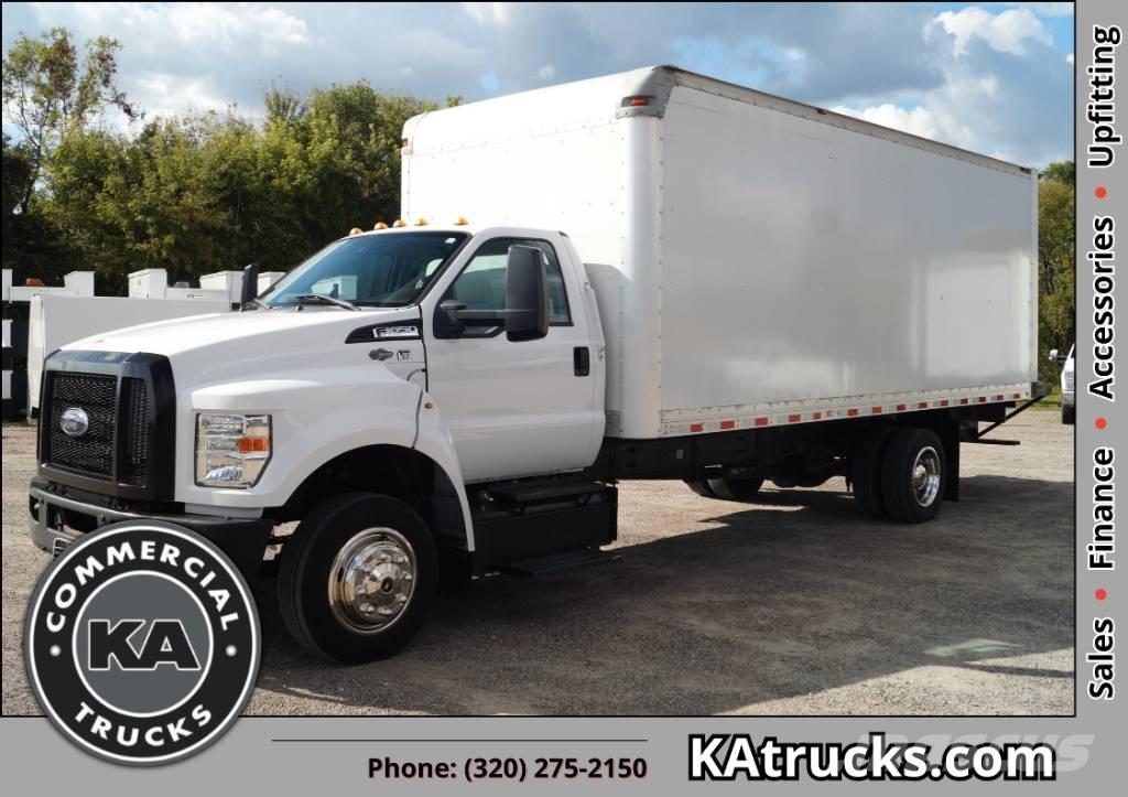 Ford F 650 Skříňová nástavba