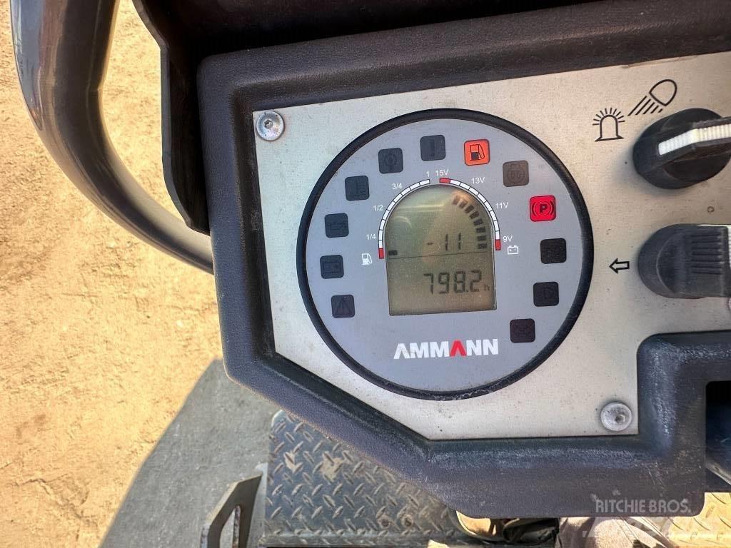 Ammann ARX23 Tandemové válce