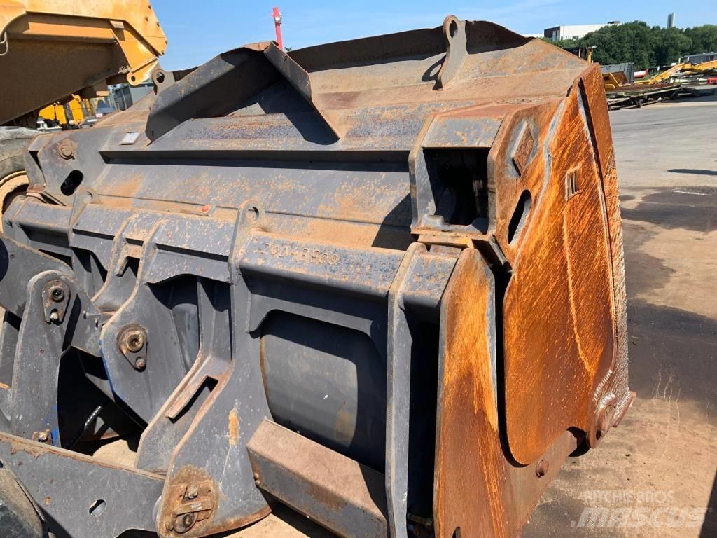 Volvo L110H L120H Kolové nakladače