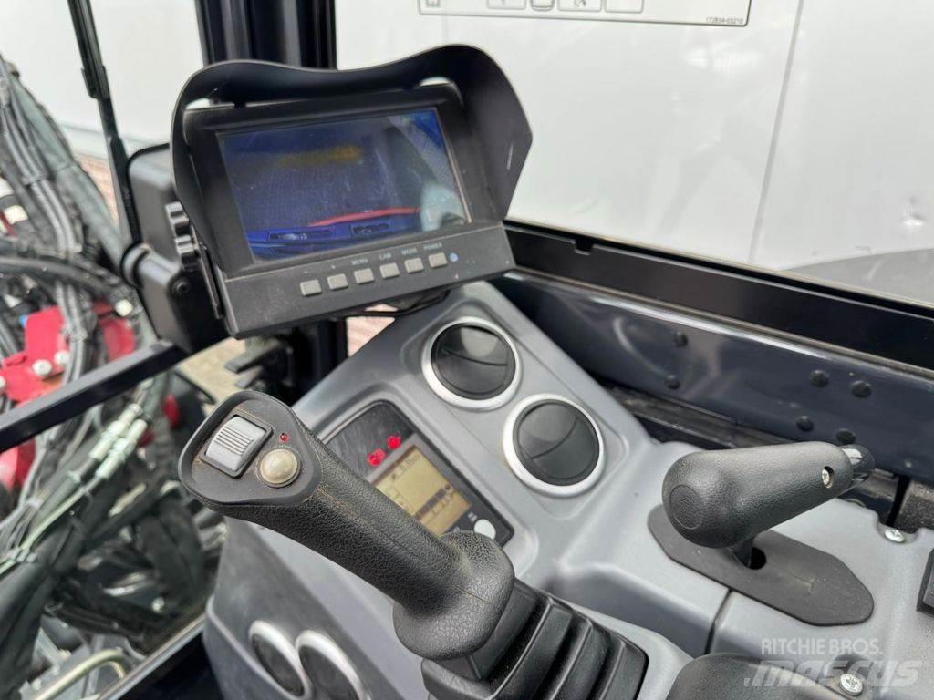 Yanmar SV60-B Pásová rýpadla