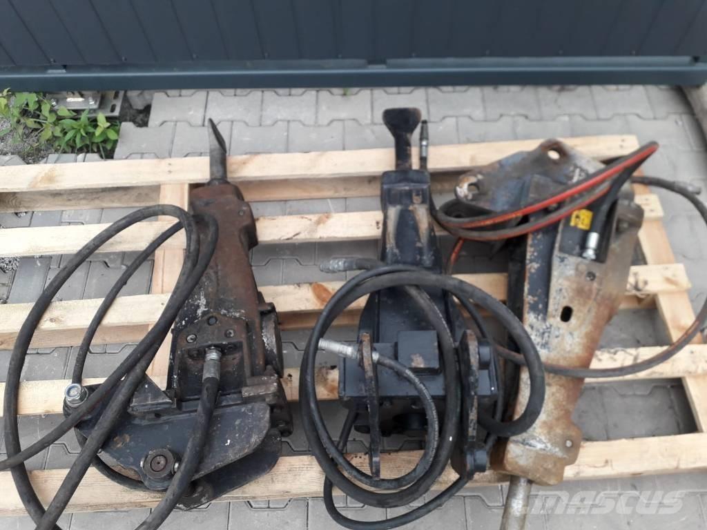 JCB 2 CX 3CX Bourací kladiva / Sbíječky