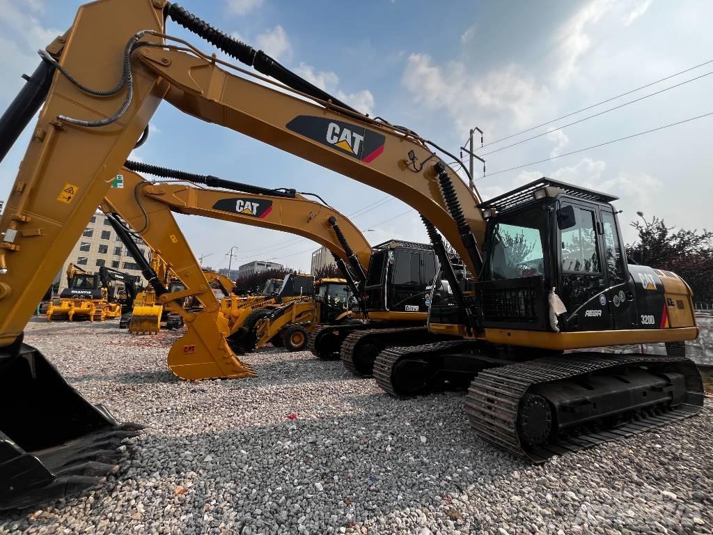 CAT 320 D Pásová rýpadla