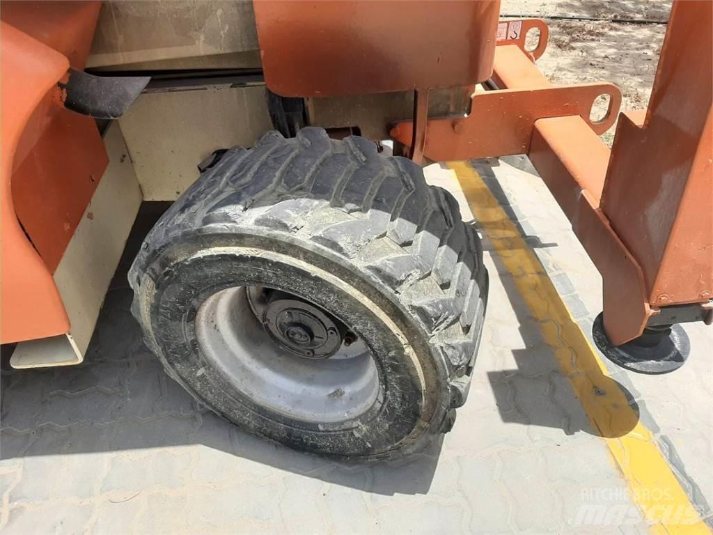 JLG 3394RT Nůžková zvedací plošina