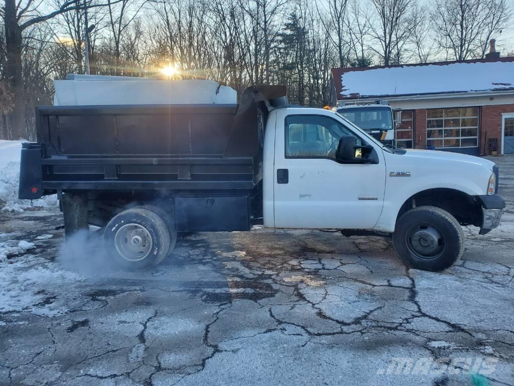 Ford F 350 FX4 Sklápěče