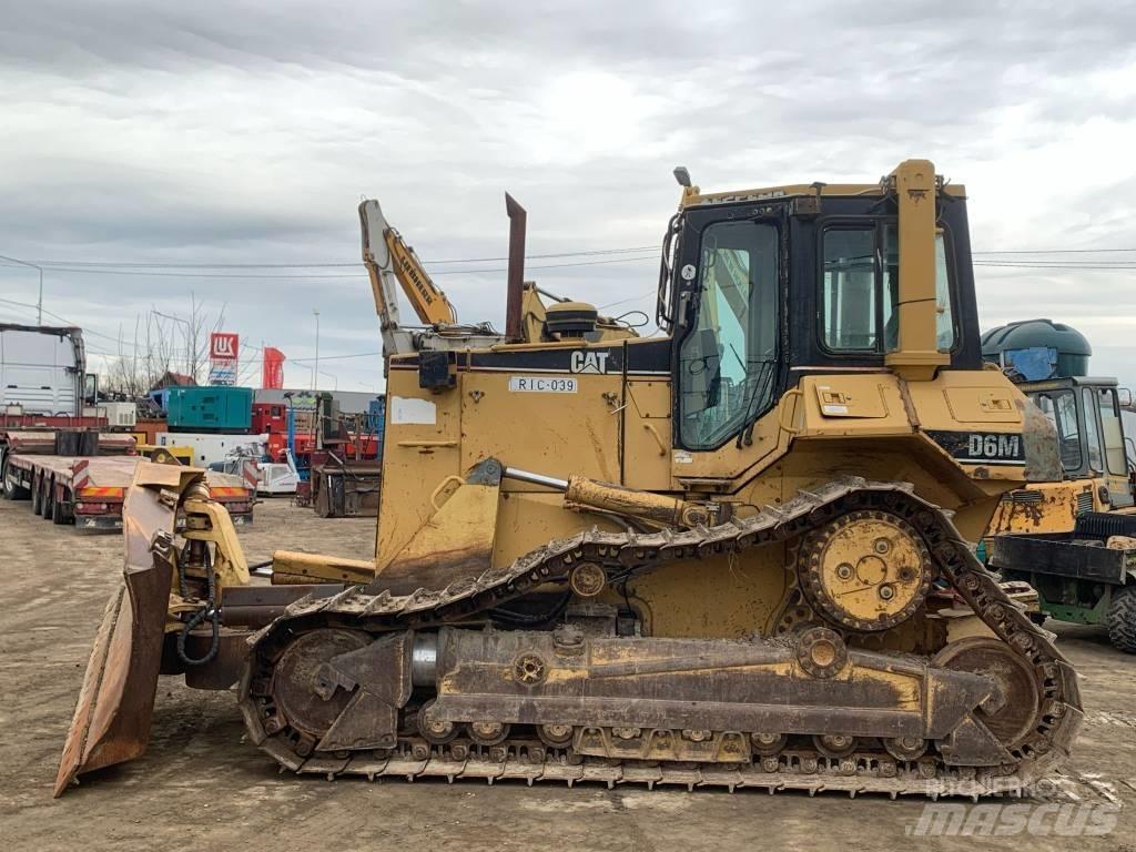 CAT D 6 M XL Pásové dozery