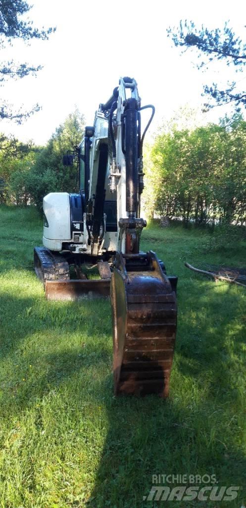 CAT 305 CR Mini rýpadla < 7t