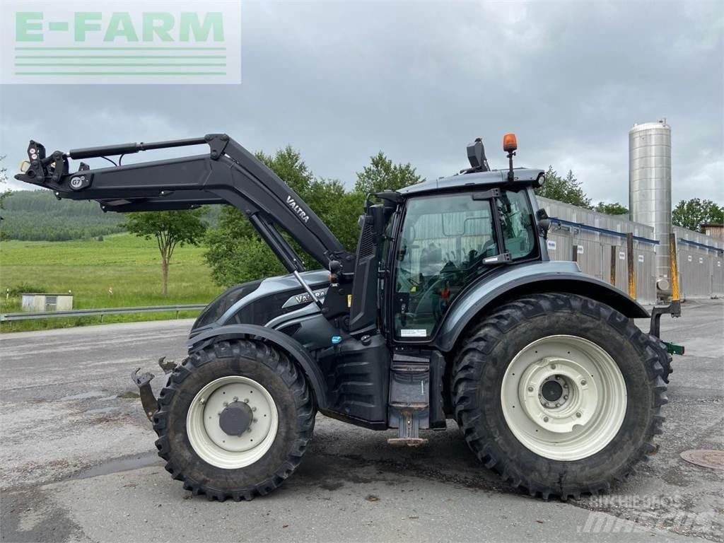 Valtra T254S Traktory