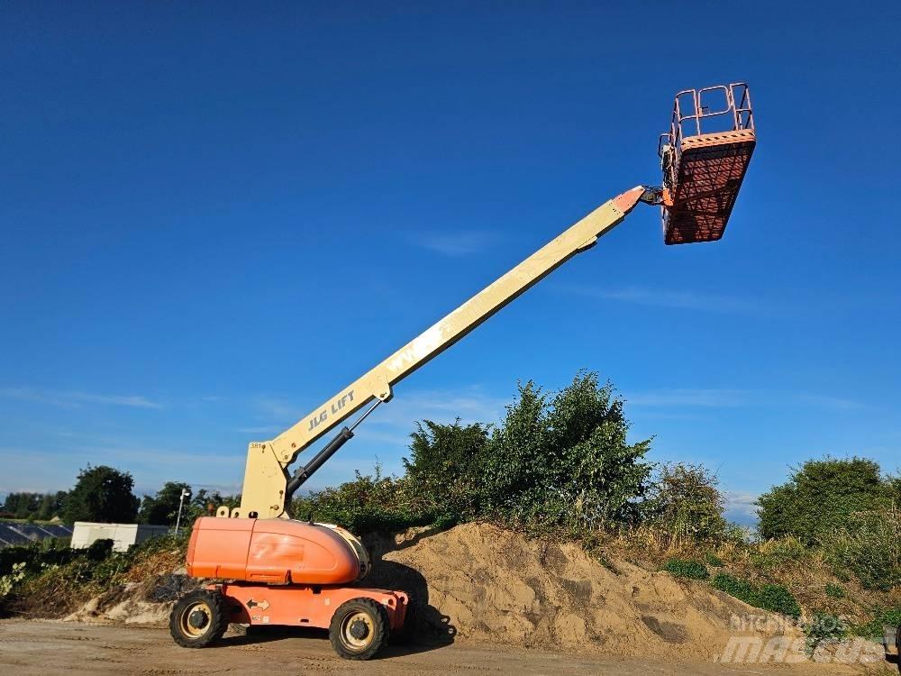 JLG 680S Teleskopické plošiny