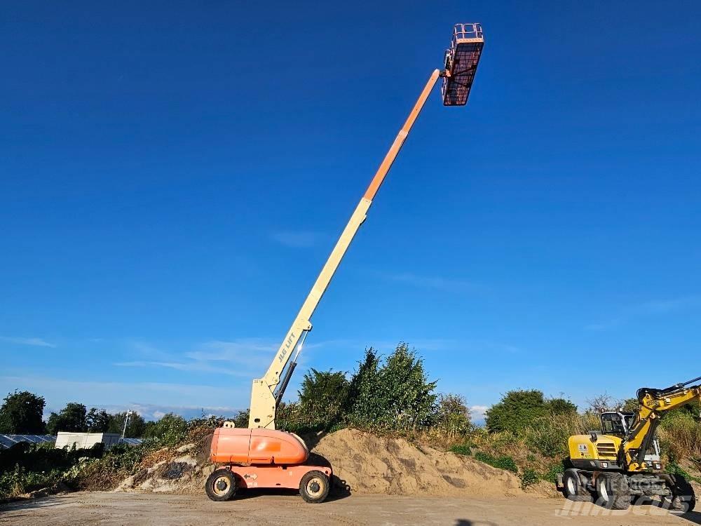 JLG 680S Teleskopické plošiny