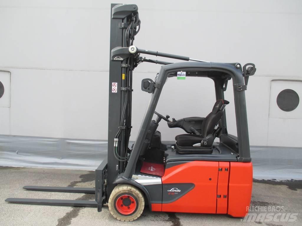 Linde E 18 Akumulátorové vozíky