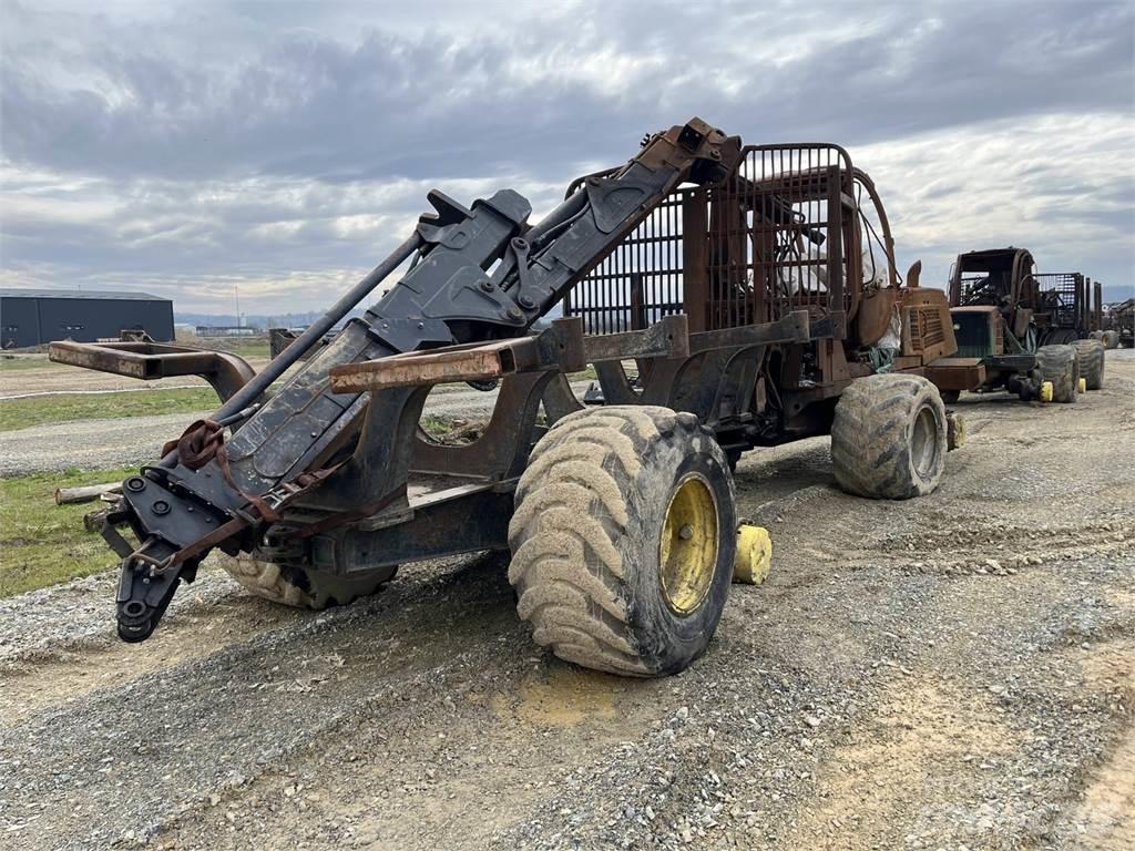 John Deere 1210E Vyvážecí traktory