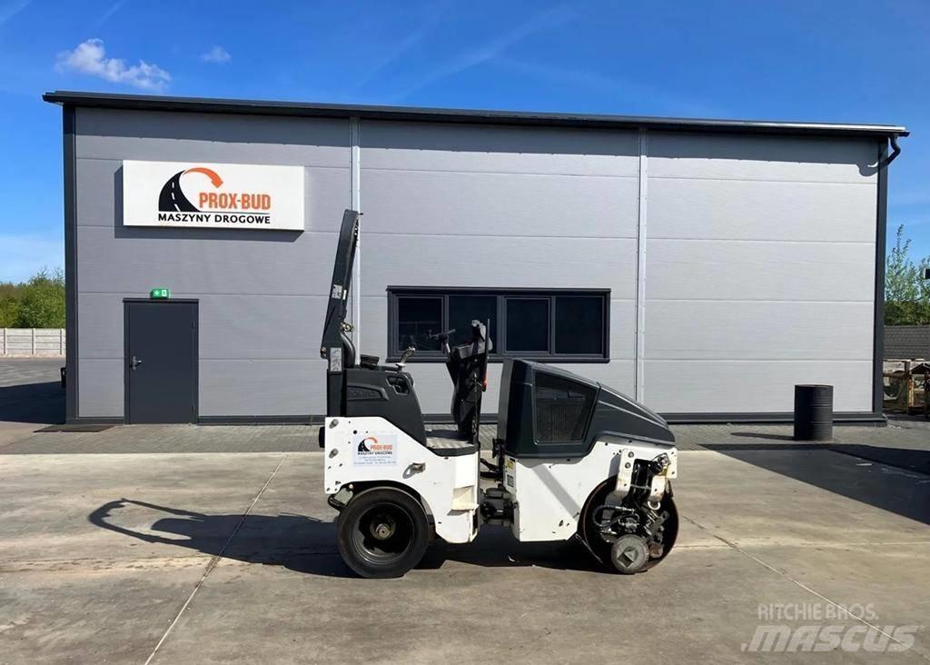 Bomag BW 100 AC-5 Kombinované válce