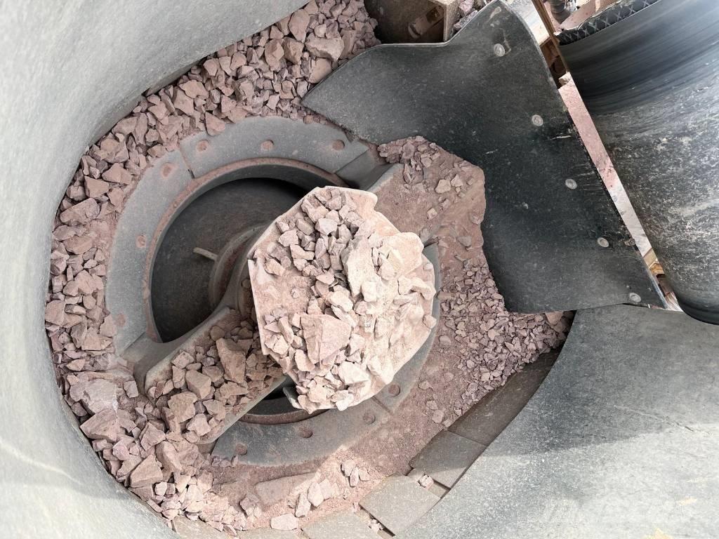 Metso NW300GP Mobilní drtiče