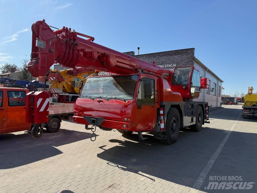 Terex Demag AC 35L Univerzální terénní jeřáby