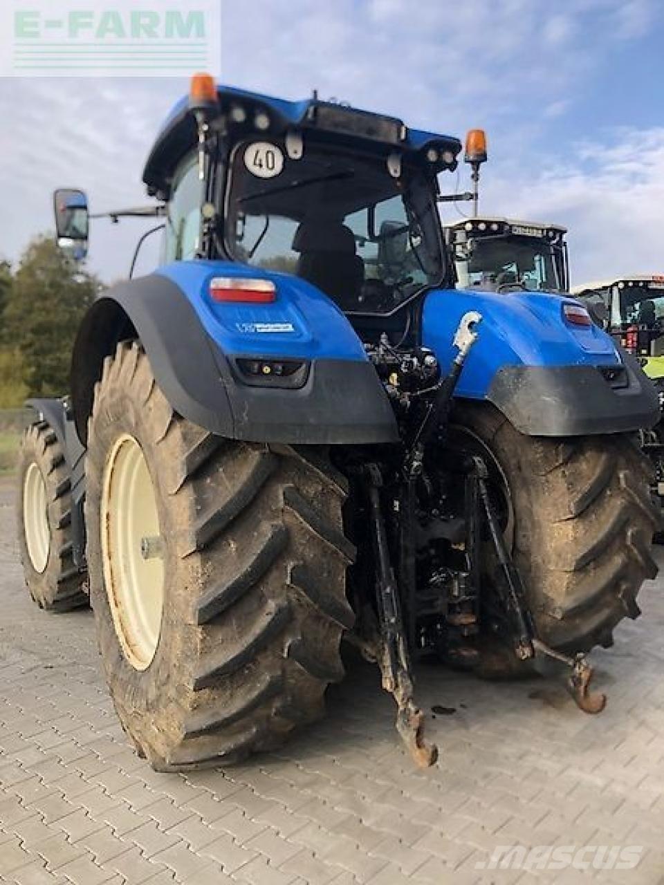 New Holland t7-315 Traktory