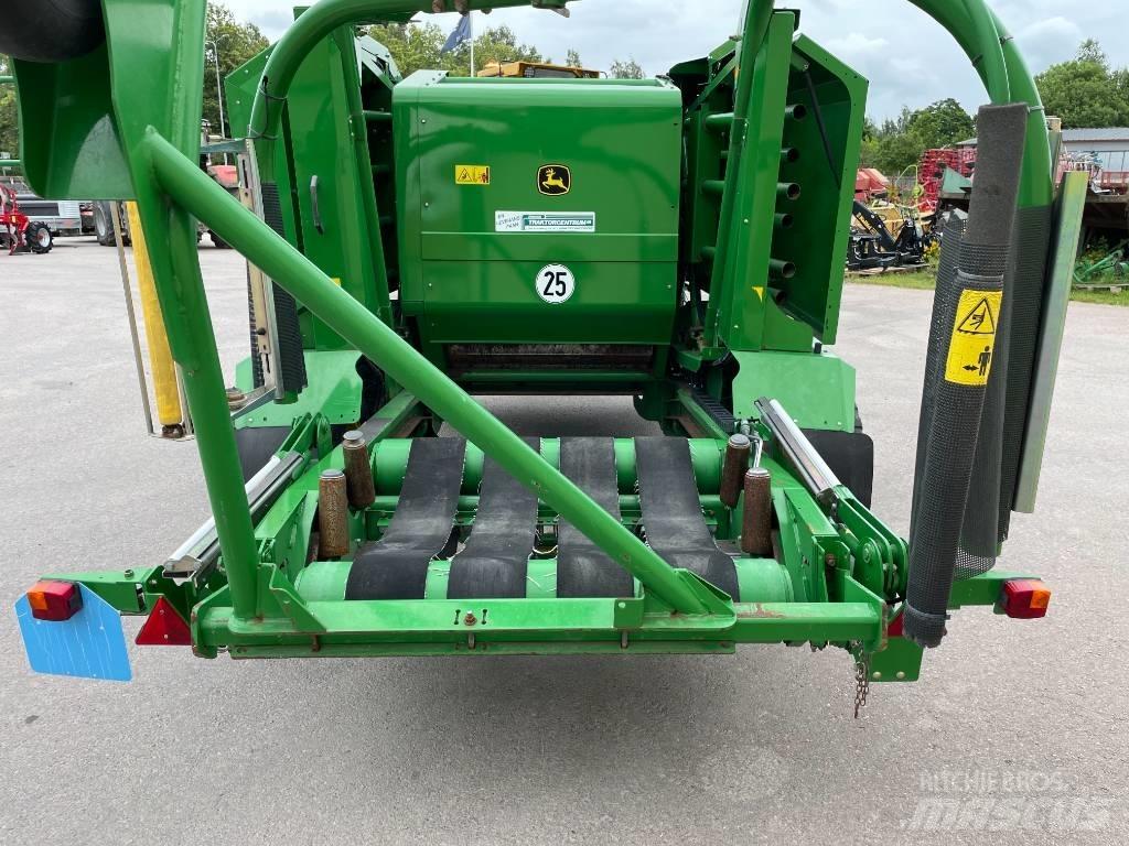 John Deere 744 H Lis na válcové balíky