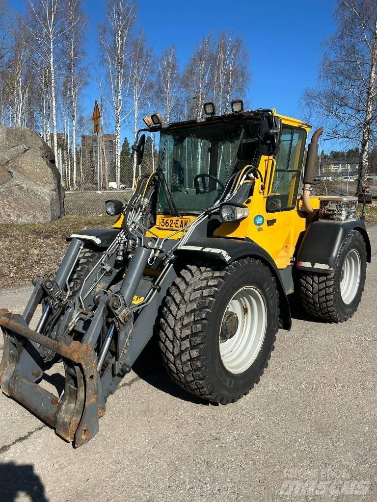 Wille 625C Kompaktní traktory