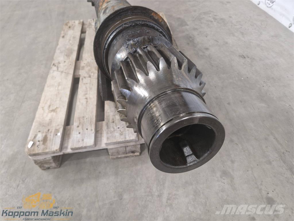 Komatsu 130F Lesní jeřáby