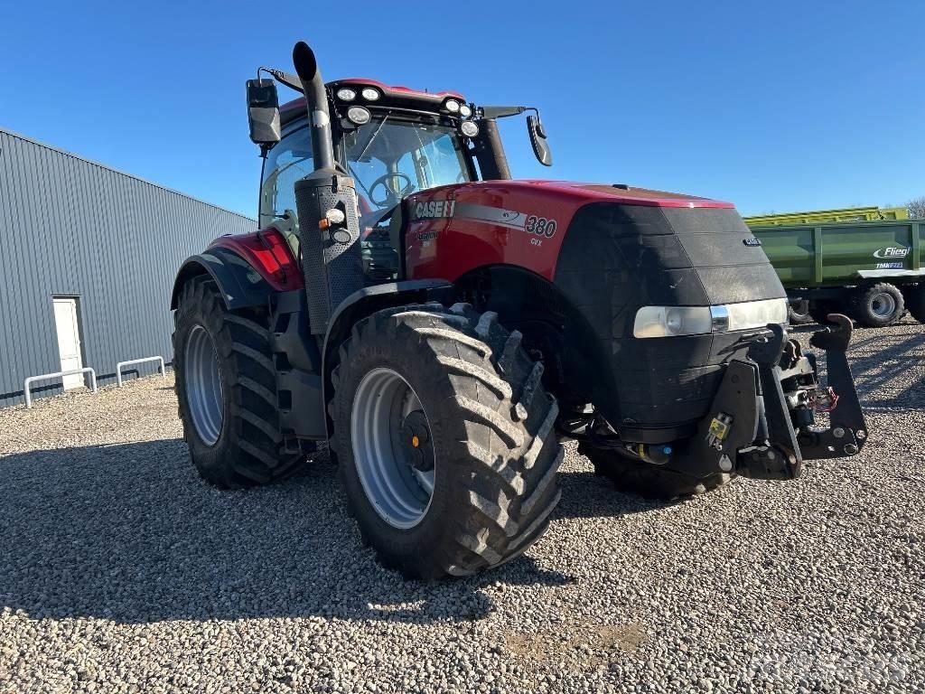 Case IH Magnum 380 Traktory