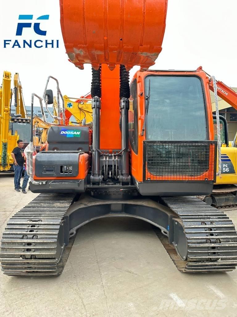 Doosan dx150 Pásová rýpadla