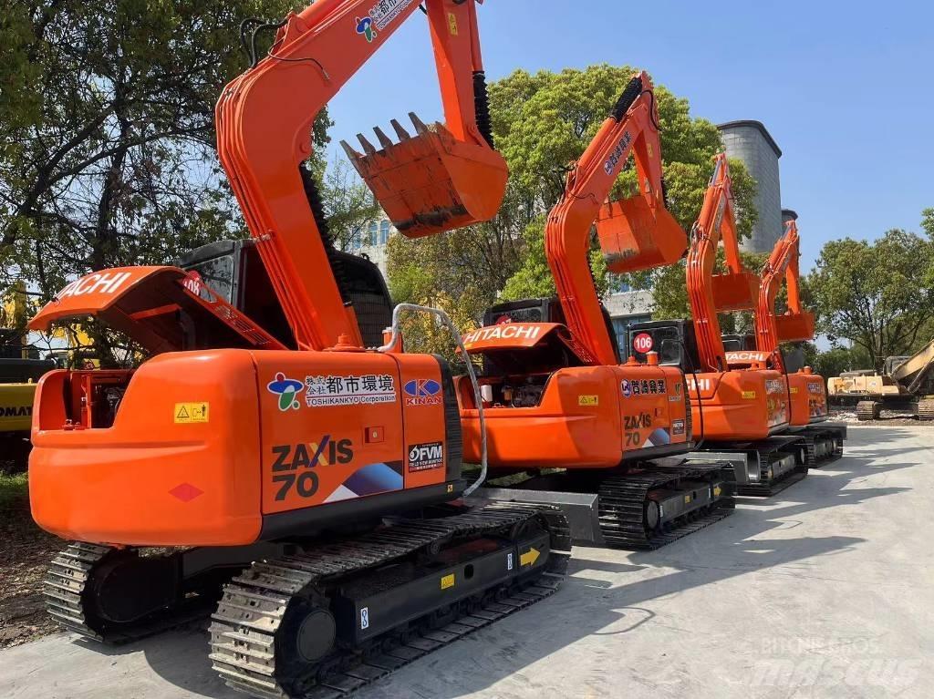 Hitachi ZX70 Pásová rýpadla