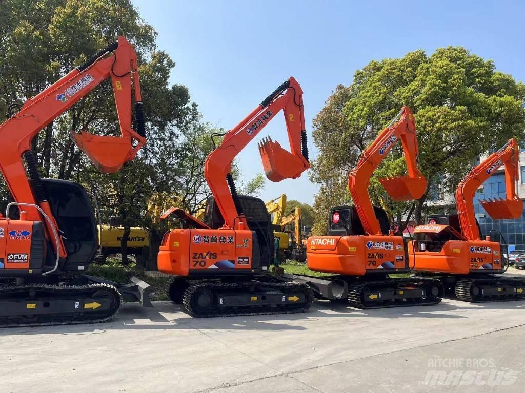 Hitachi ZX70 Pásová rýpadla