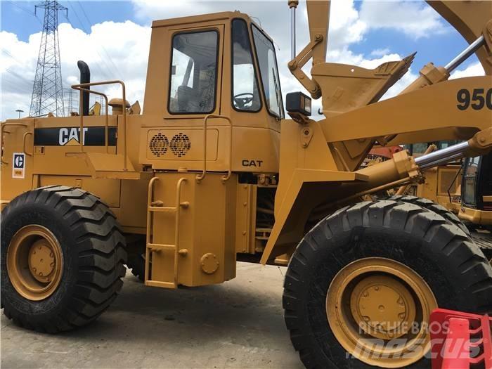 CAT 950 E Kolové nakladače