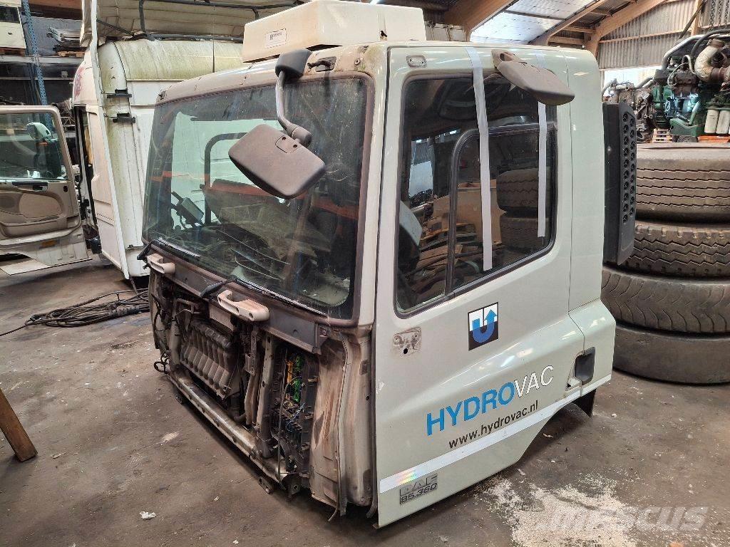 DAF CF 85.360 Kabiny a interiér