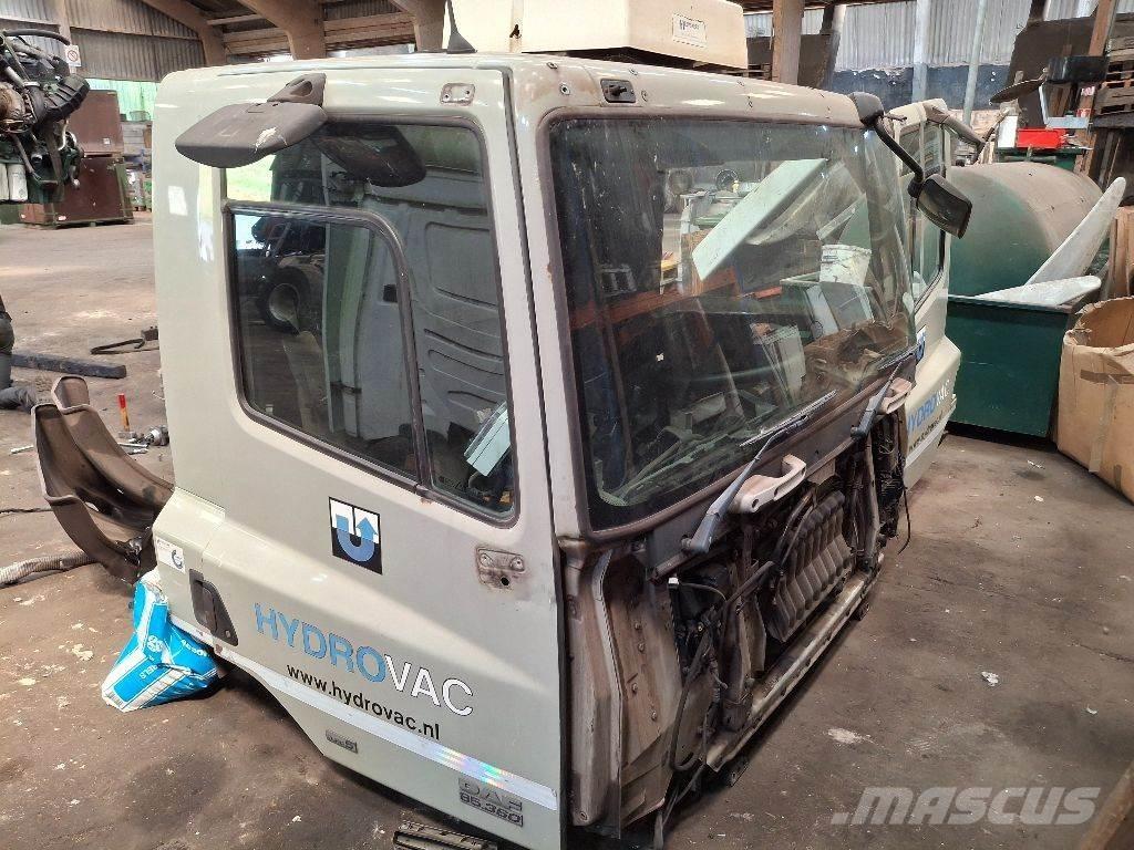 DAF CF 85.360 Kabiny a interiér