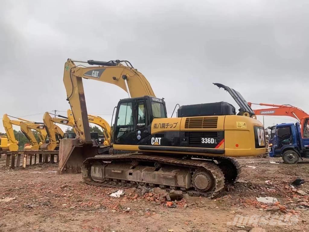 CAT 336 D Pásová rýpadla