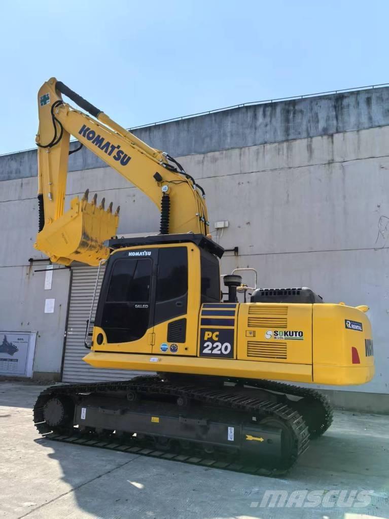 Komatsu PC 220-8 Pásová rýpadla