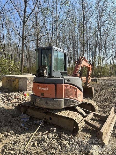 Hitachi ZX50 Pásová rýpadla